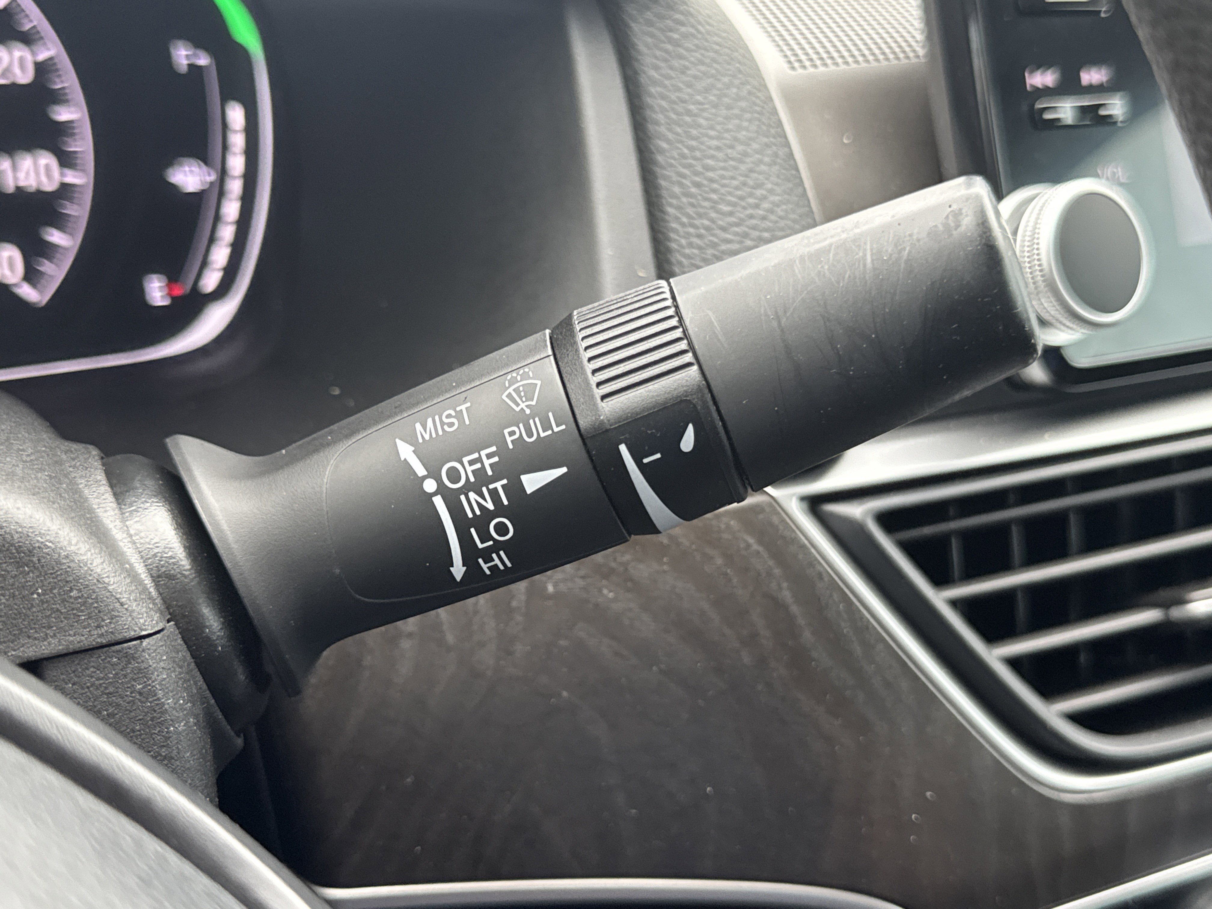 Used 2021 Honda Accord EX image 17