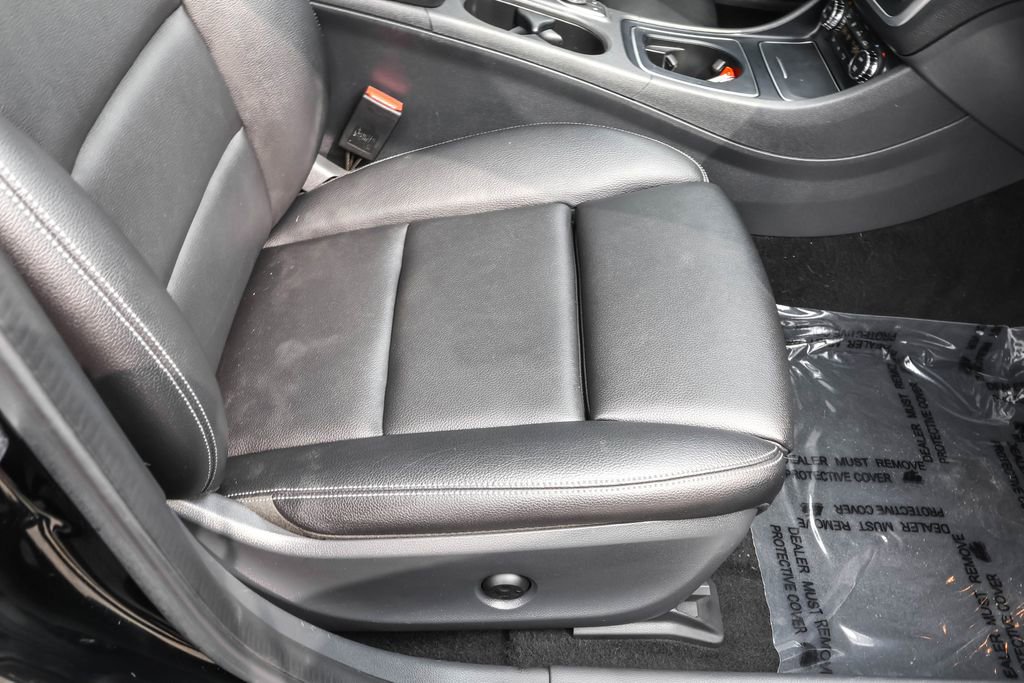 Used 2018 Mercedes-Benz GLA 250 4MATIC image 36