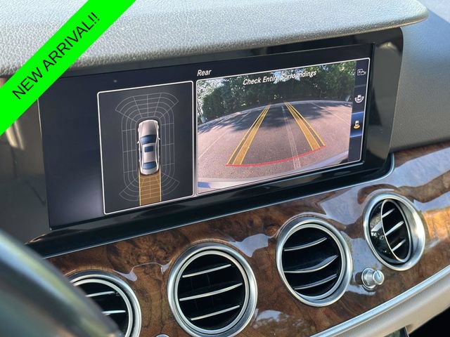 Used 2017 Mercedes-Benz E 300 4MATIC image 30