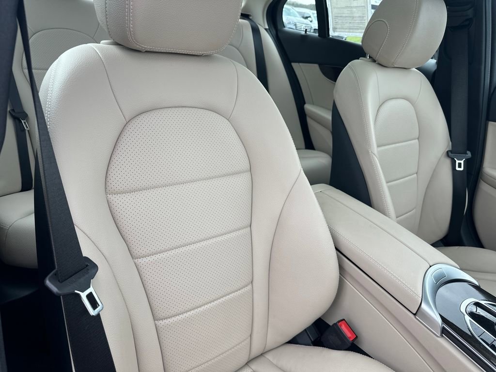 Certified 2021 Mercedes-Benz C 300 Sedan image 36