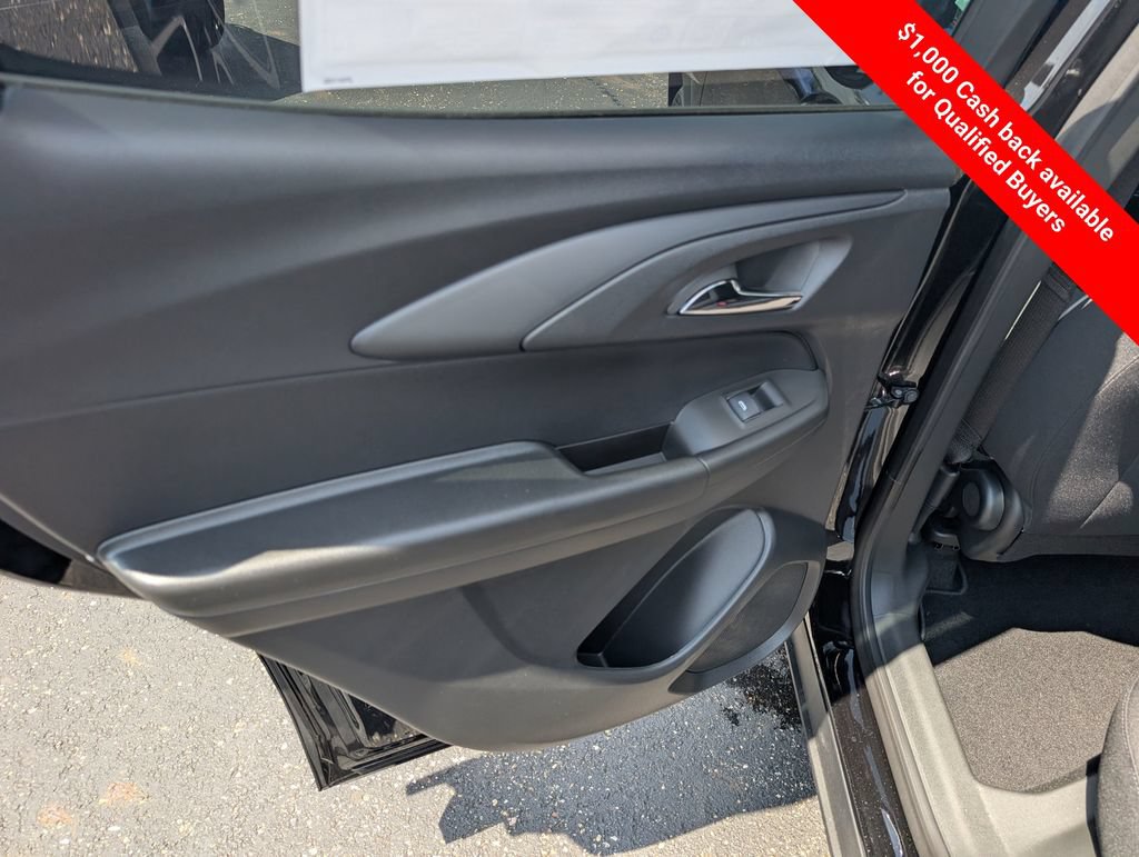 New 2026 Chevrolet TrailBlazer LT w/ Driver Confidence Package FWD image 10