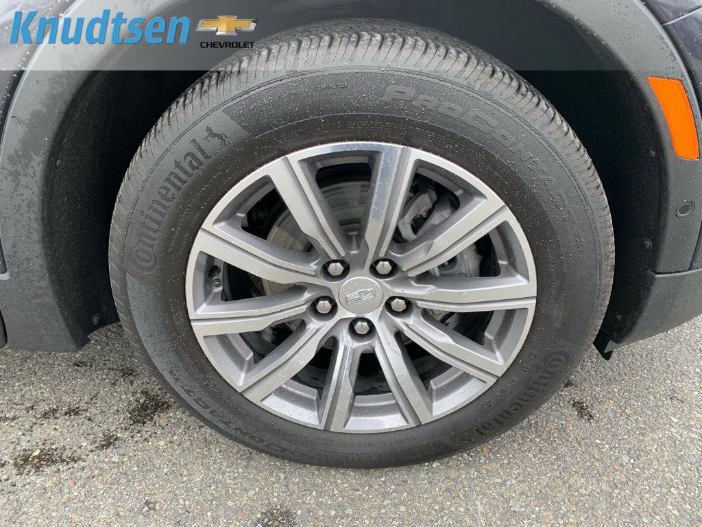 Used 2023 Cadillac XT4 Sport image 9