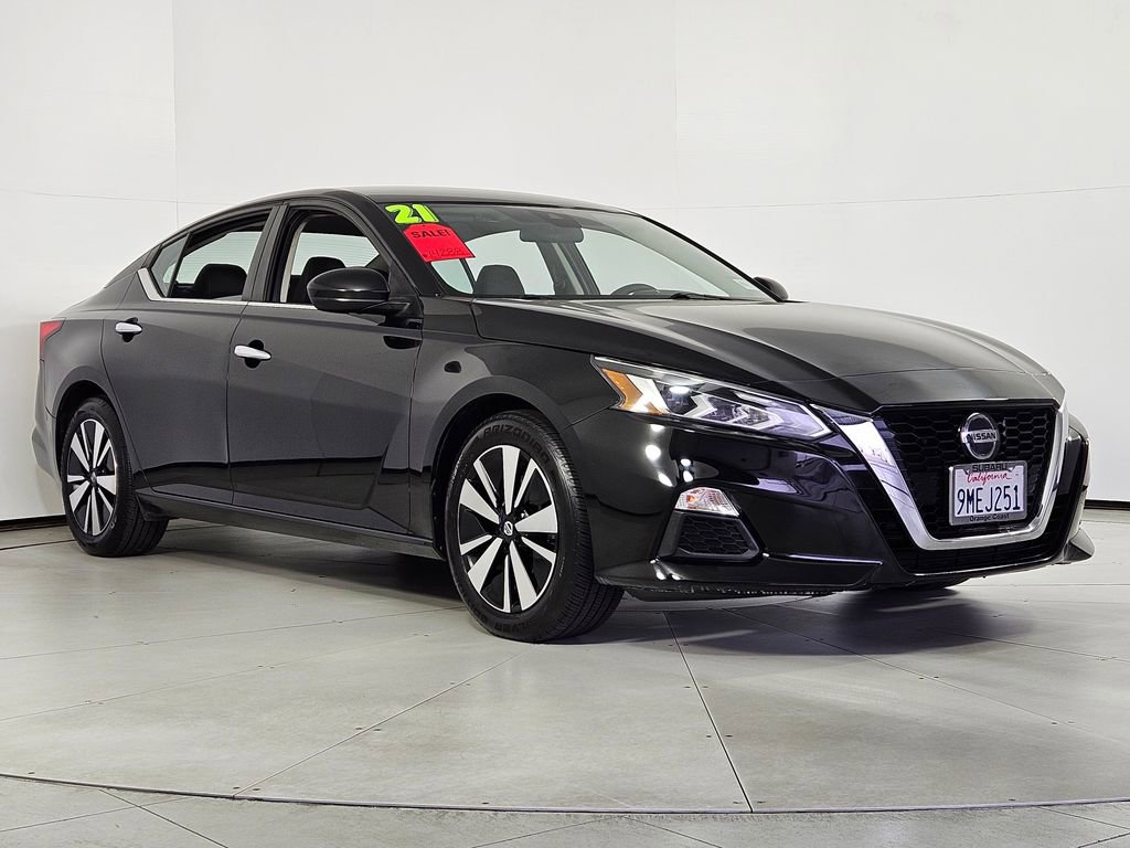 Used 2021 Nissan Altima 2.5 SV FWD image 4