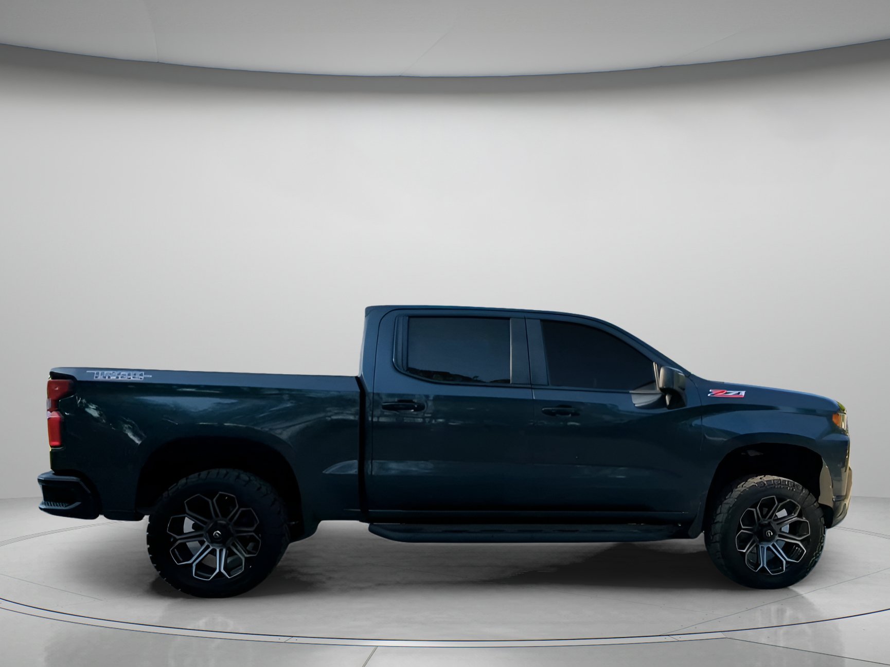 Used 2019 Chevrolet Silverado 1500 Custom Trail Boss w/ Custom Convenience Package AWD/4WD image 32