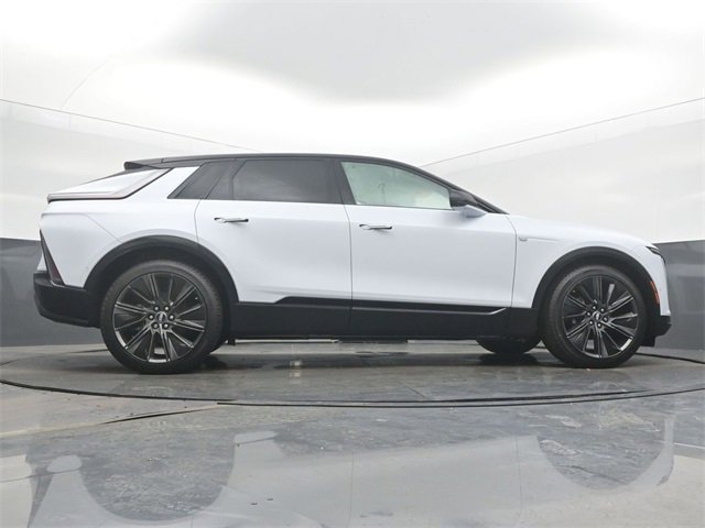 New 2026 Cadillac Lyriq Signature Sport image 52