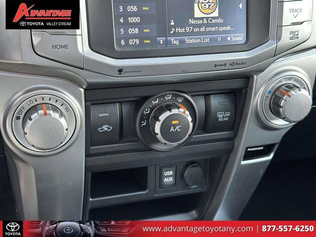 Used 2017 Toyota 4Runner SR5 Premium AWD/4WD image 35