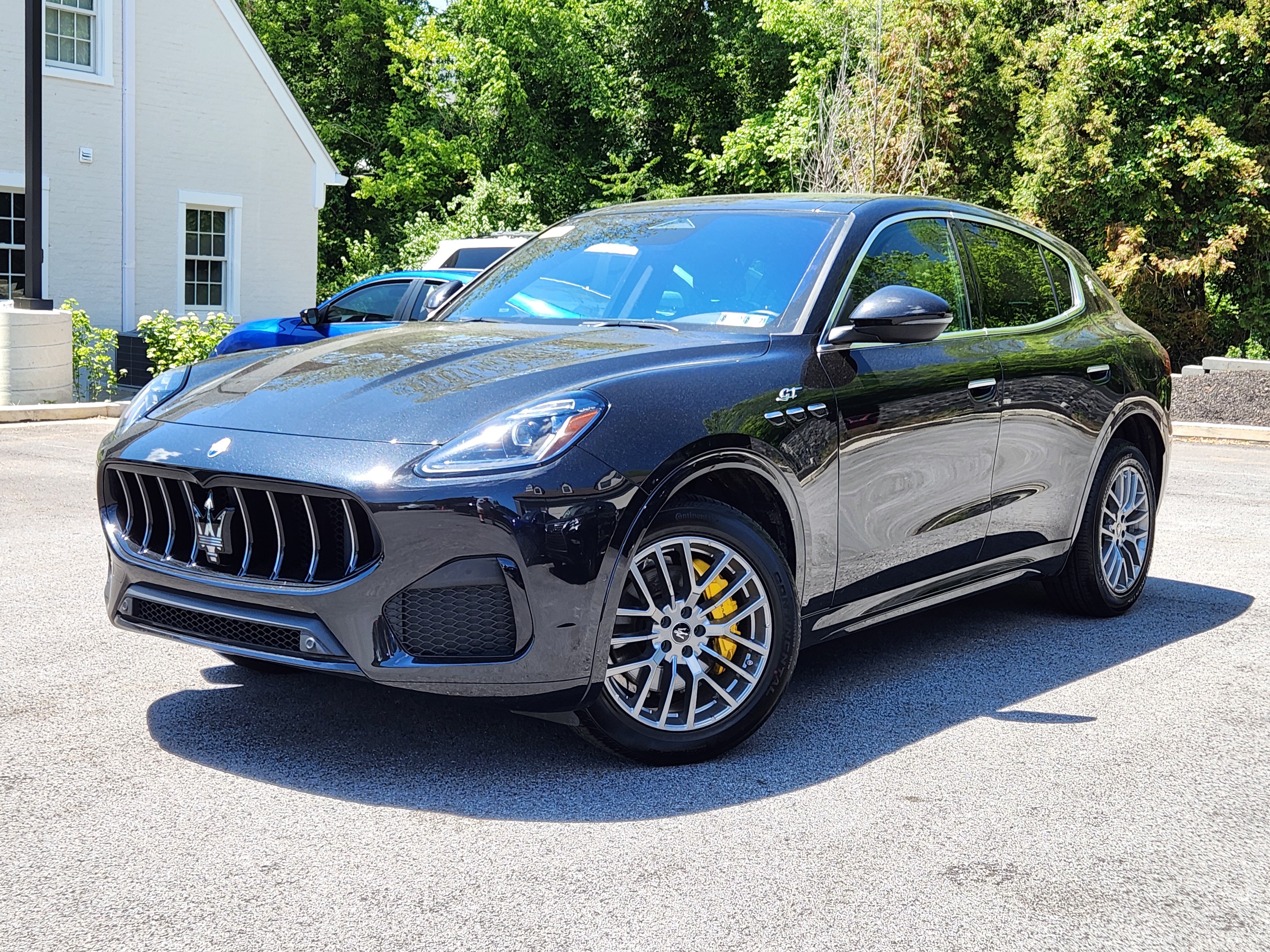 Used 2023 Maserati Grecale Modena AWD/4WD image 1