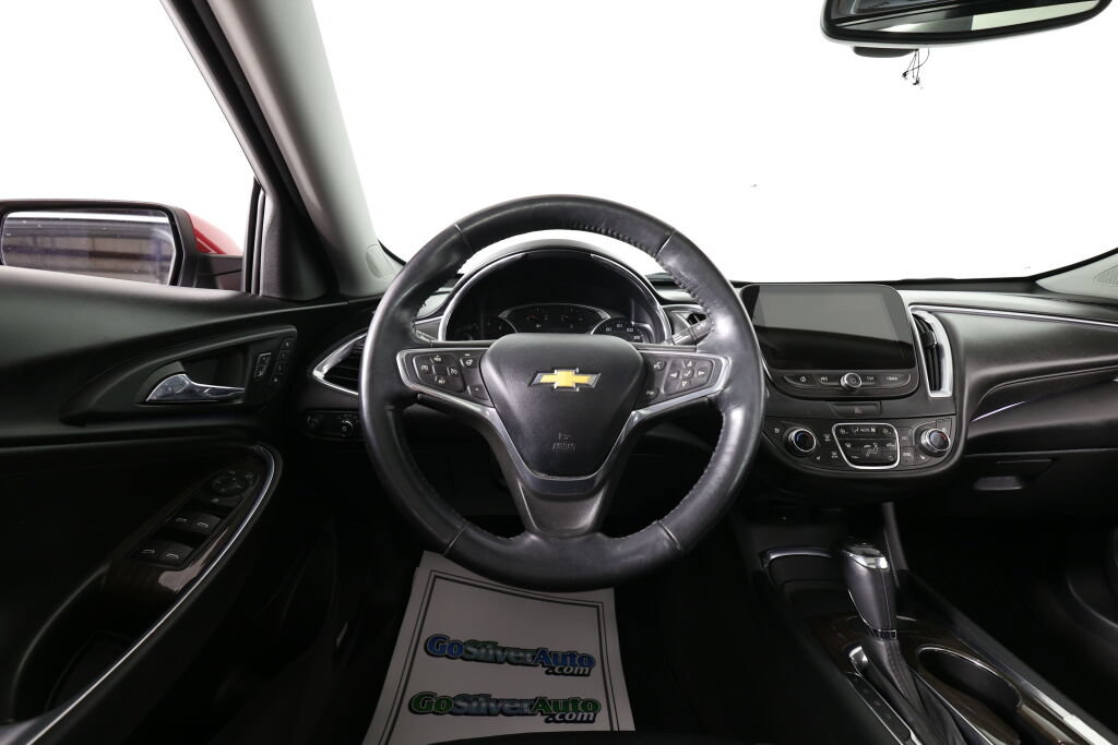 Used 2016 Chevrolet Malibu Premier FWD image 28