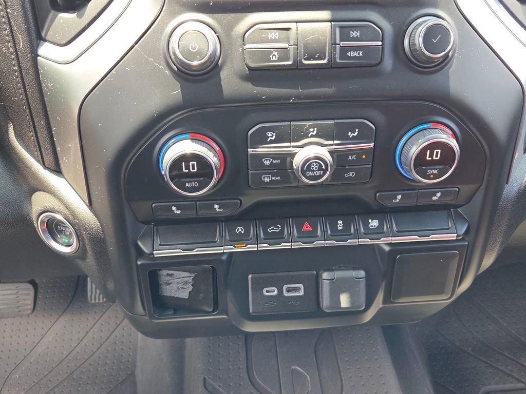Used 2021 Chevrolet Silverado 1500 LT RWD image 19