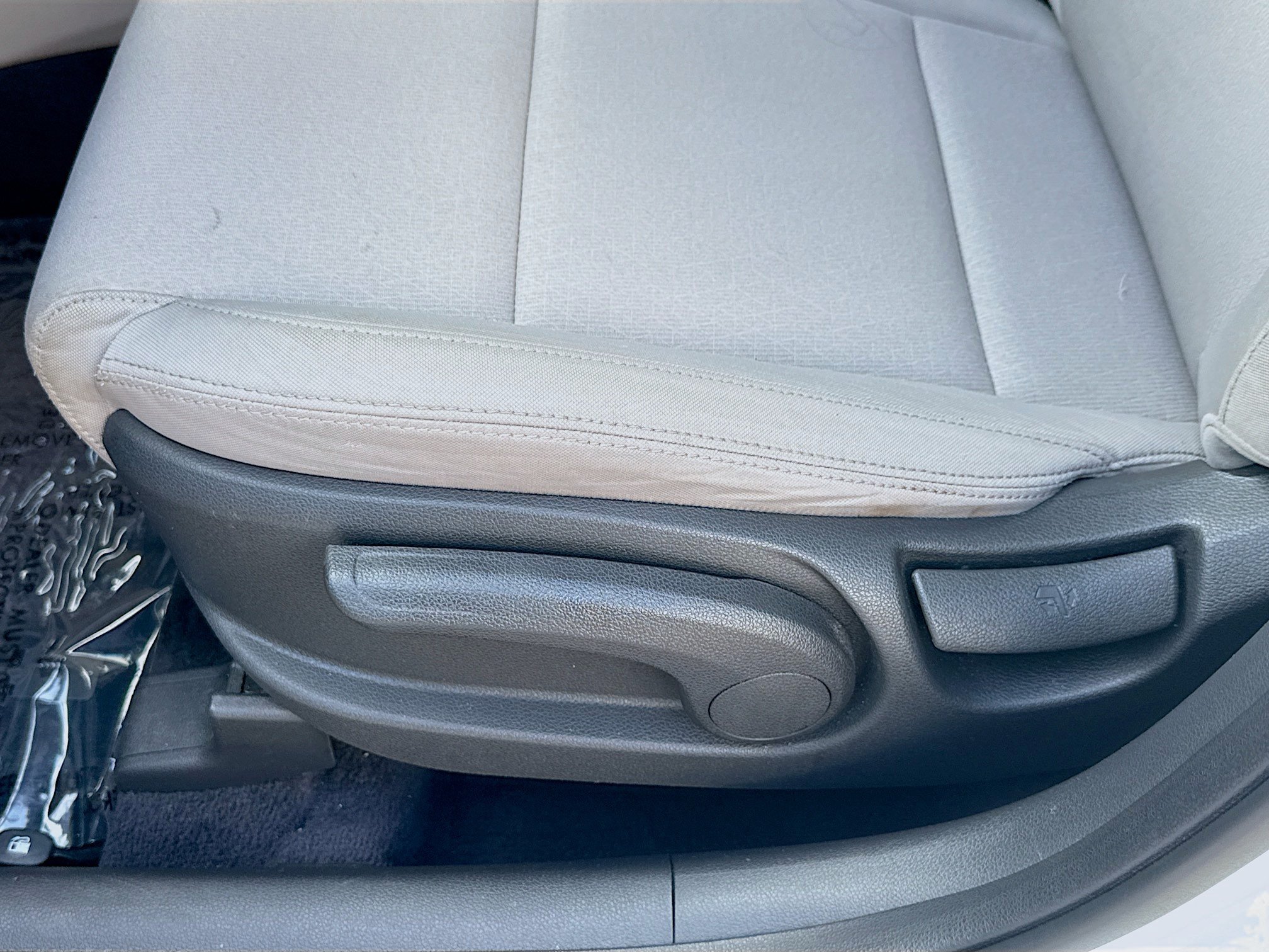 Used 2018 Hyundai Tucson SE w/ Cargo Package AWD/4WD image 15