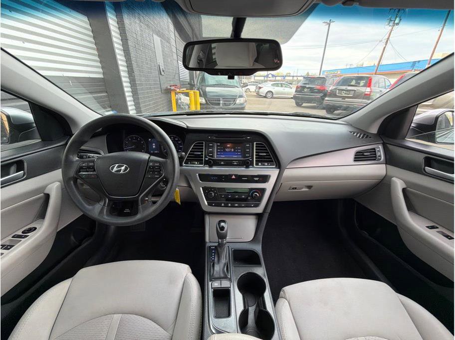 Used 2015 Hyundai Sonata Sport FWD image 13