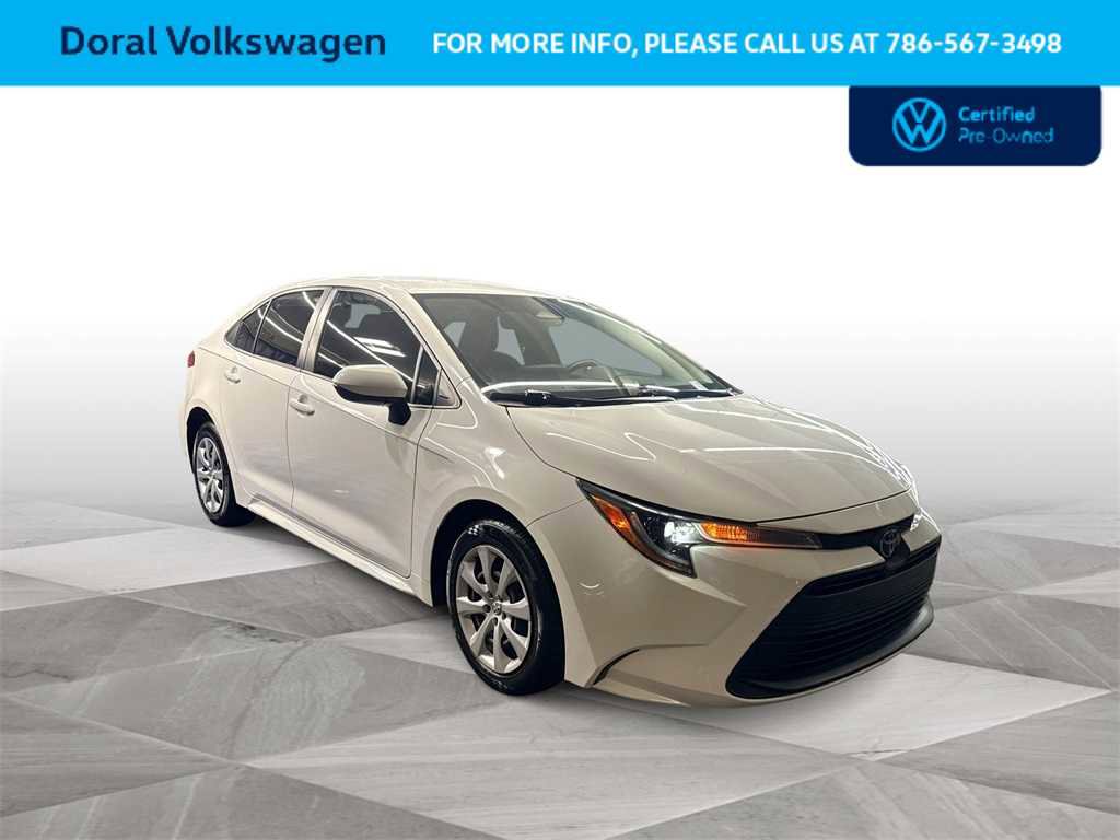 Used 2023 Toyota Corolla LE video 2