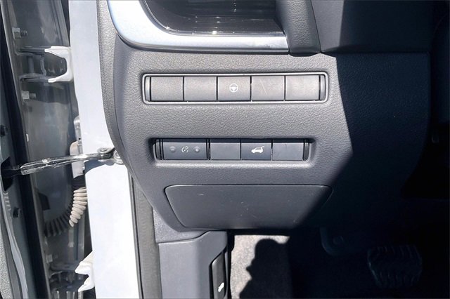 Certified 2023 Nissan Rogue SL w/ SL Premium Package image 29