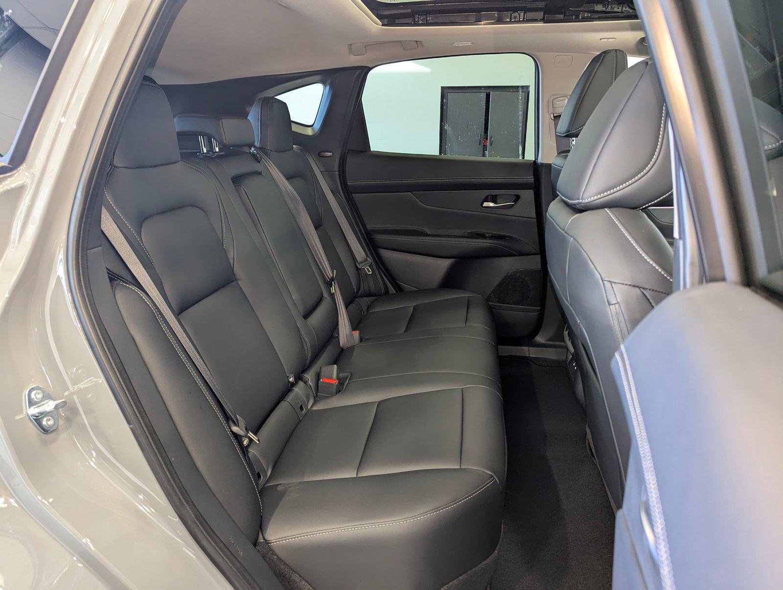 New 2025 Nissan Murano SL image 16