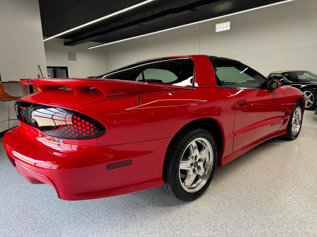 Used 2002 Pontiac Firebird Trans Am RWD image 13