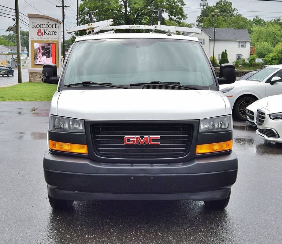 Used 2019 GMC Savana 2500 image 3