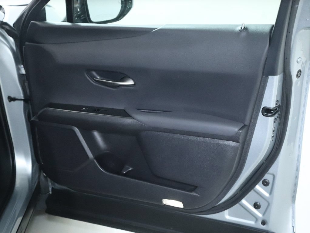 Used 2024 Lexus UX 250h AWD image 31