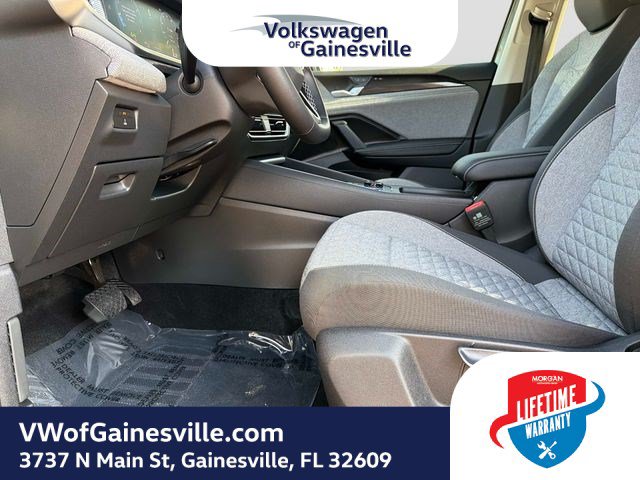 Used 2025 Volkswagen Tiguan S FWD image 17