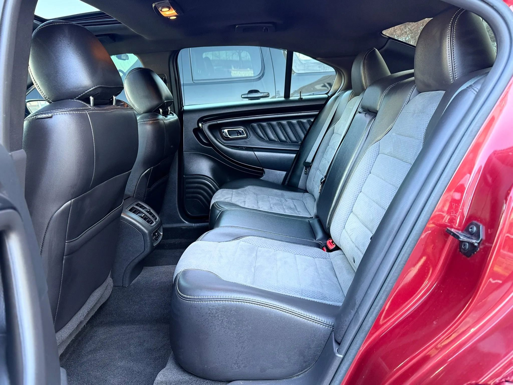 Used 2015 Ford Taurus SHO w/ Equipment Group 401A image 29