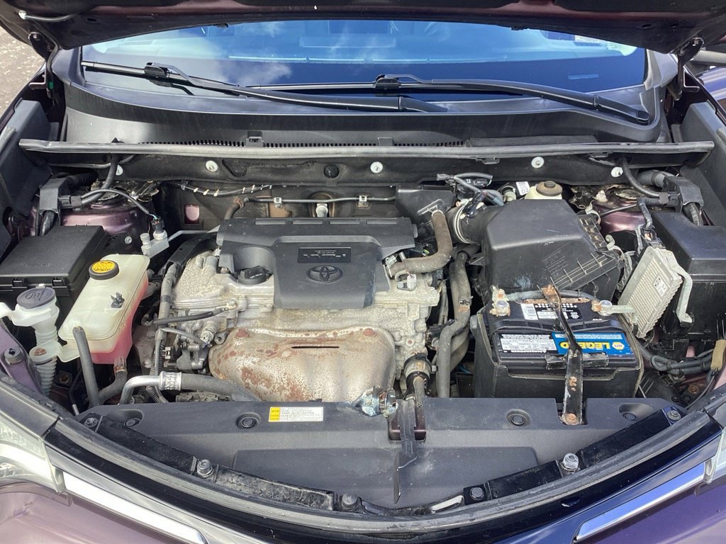 Used 2017 Toyota RAV4 XLE AWD/4WD image 28