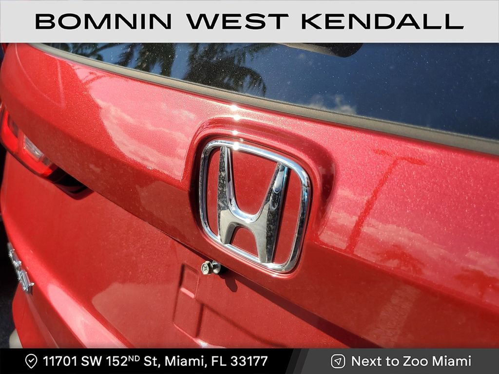 Used 2025 Honda CR-V Sport image 8