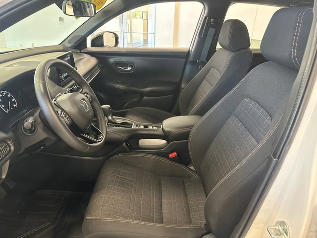 Used 2024 Honda HR-V Sport image 26
