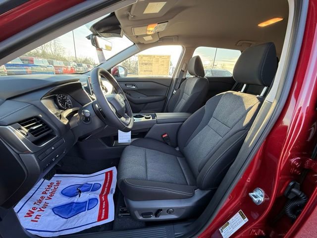New 2026 Nissan Rogue SV w/ Cold Weather Package AWD/4WD image 12