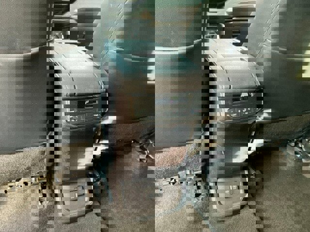 Used 2020 Toyota Highlander XLE image 10