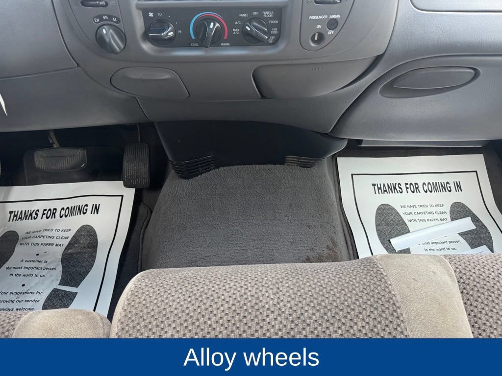 Used 2002 Ford F150 XLT AWD/4WD image 18
