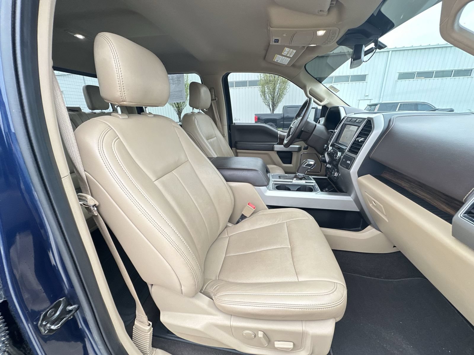 Used 2020 Ford F150 Lariat AWD/4WD image 28