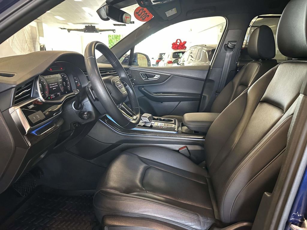 Used 2022 Audi Q7 3.0T Premium Plus w/ Premium Plus Package AWD/4WD image 19