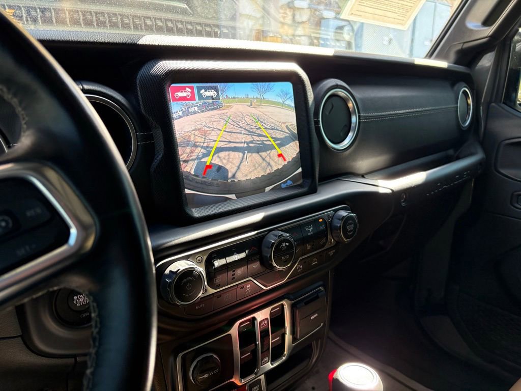 Used 2022 Jeep Wrangler Unlimited Rubicon 4xe w/ Dual Top Group image 38