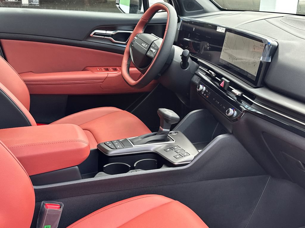 New 2026 Kia Sportage SX FWD image 13