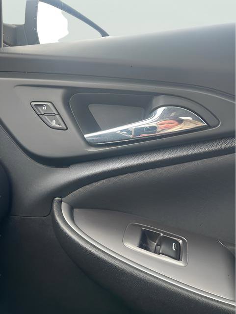Used 2022 Chevrolet Malibu LT image 21