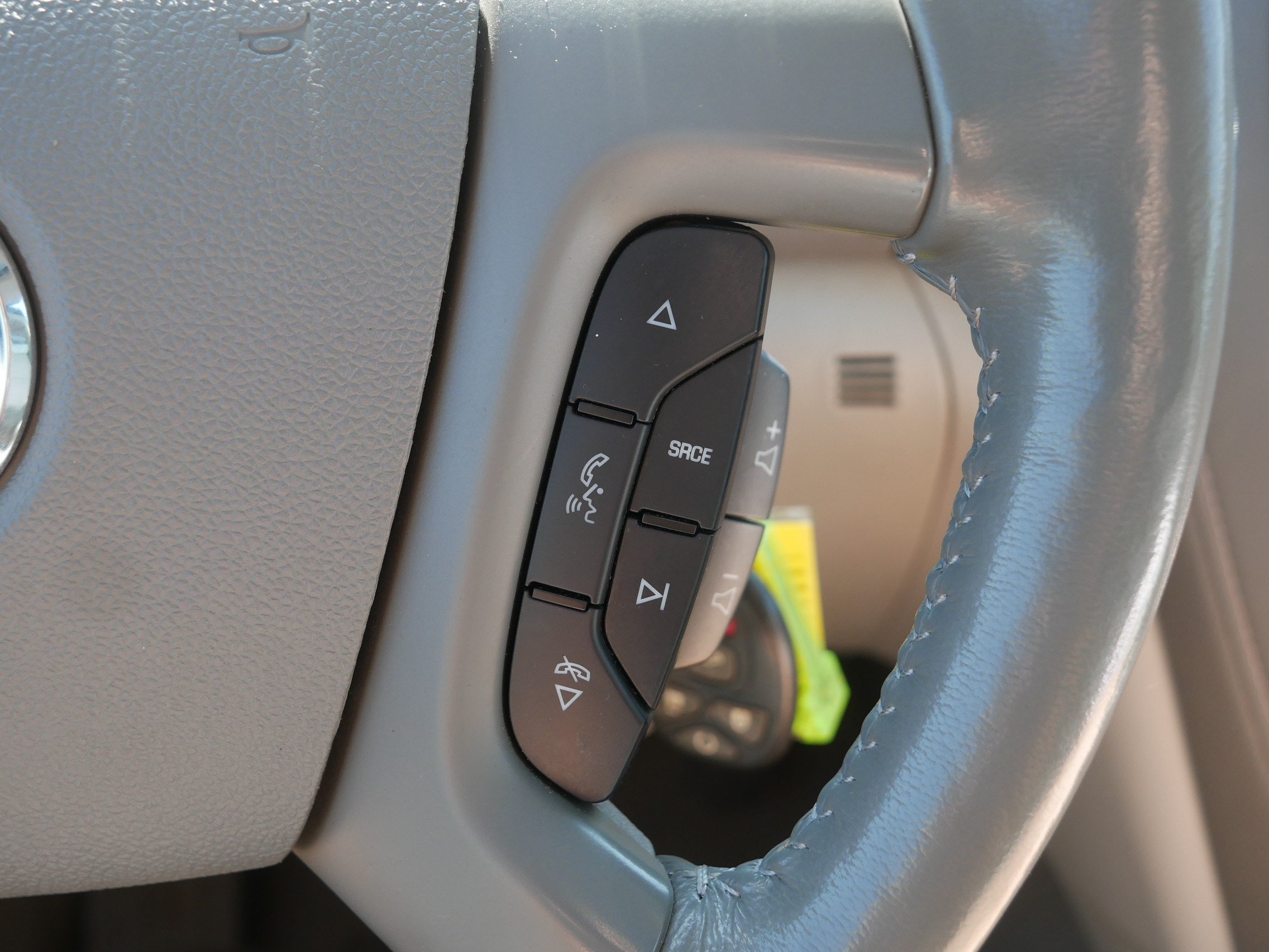 Used 2015 Buick Enclave Leather AWD/4WD image 29