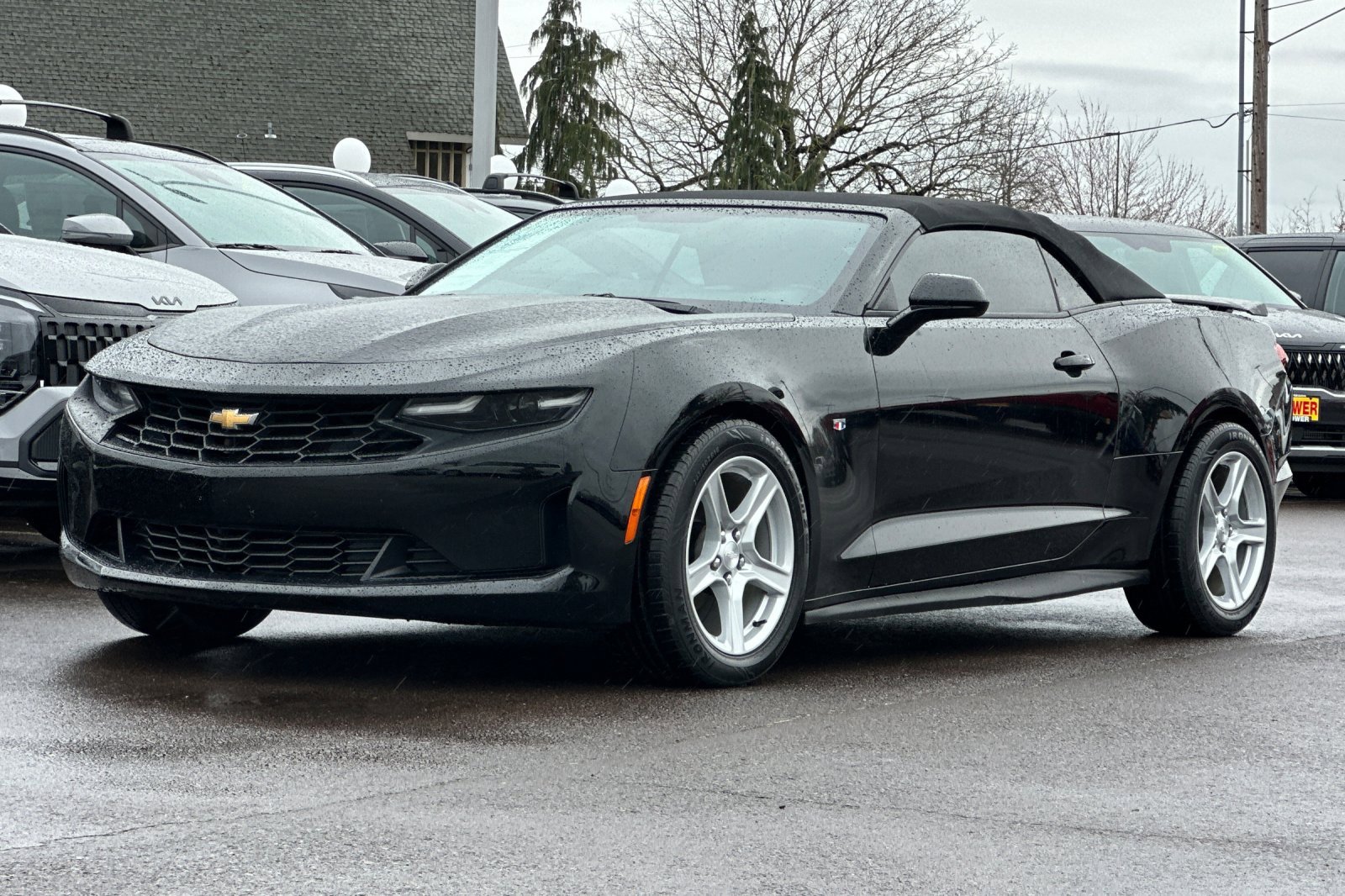 Used 2019 Chevrolet Camaro LT image 8