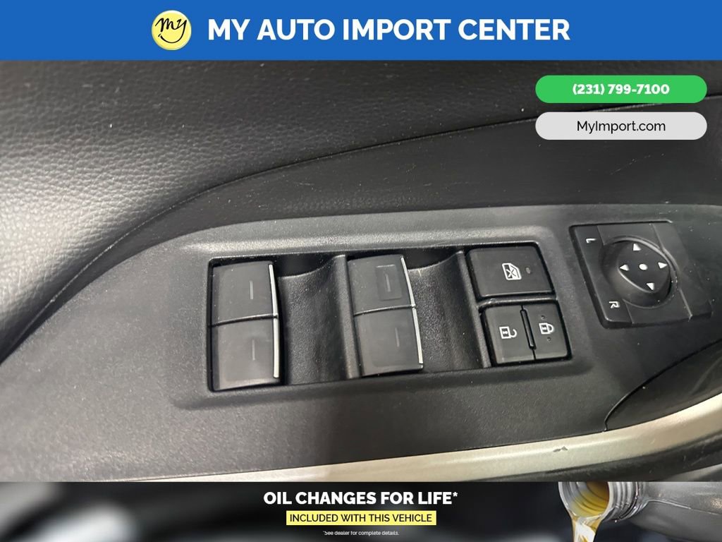 Used 2024 Toyota RAV4 Adventure image 11