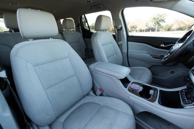 Used 2021 GMC Acadia SLE w/ Driver Convenience Package image 25