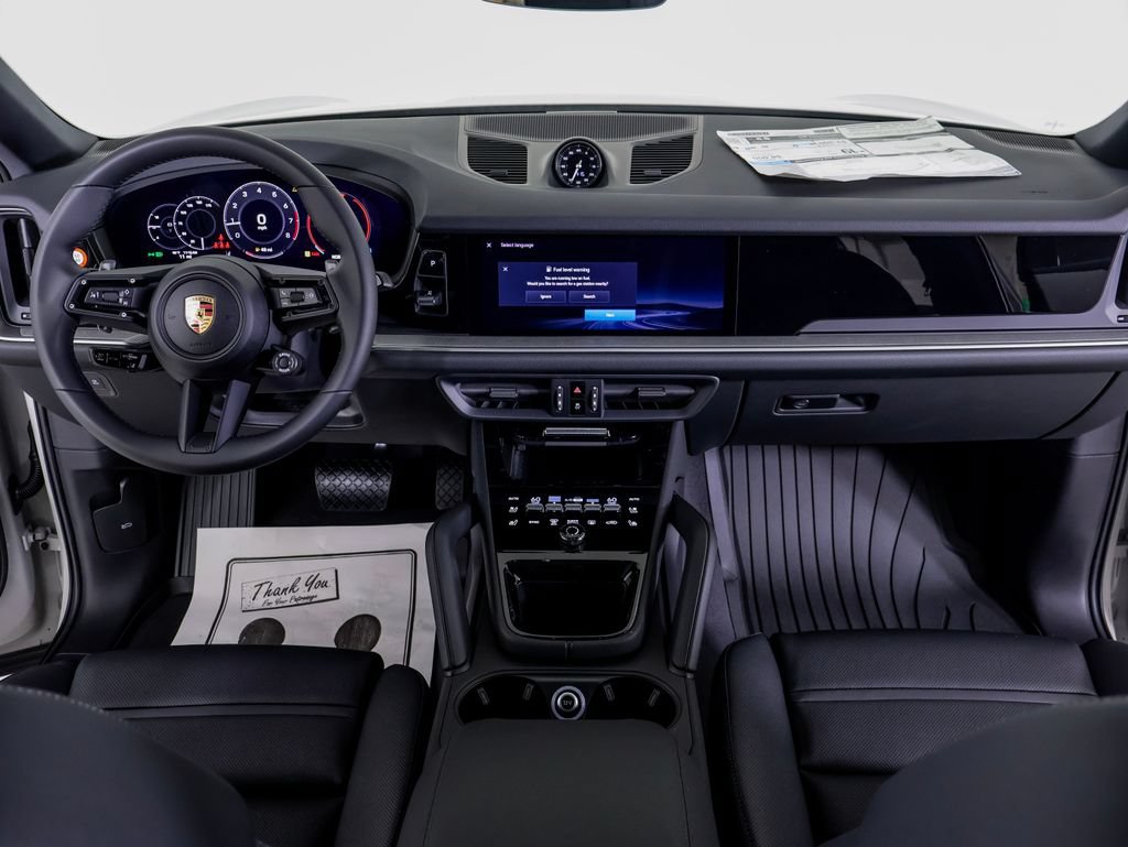 New 2026 Porsche Cayenne Coupe AWD/4WD image 7