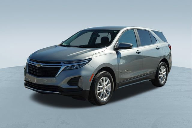 Used 2023 Chevrolet Equinox LT image 3