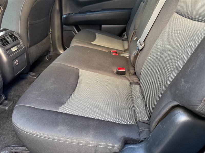 Used 2018 Nissan Pathfinder S AWD/4WD image 21