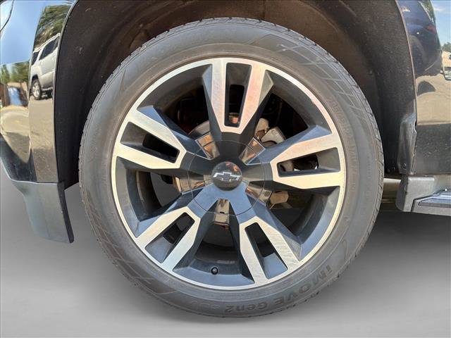 Used 2018 Chevrolet Tahoe LT AWD/4WD image 9