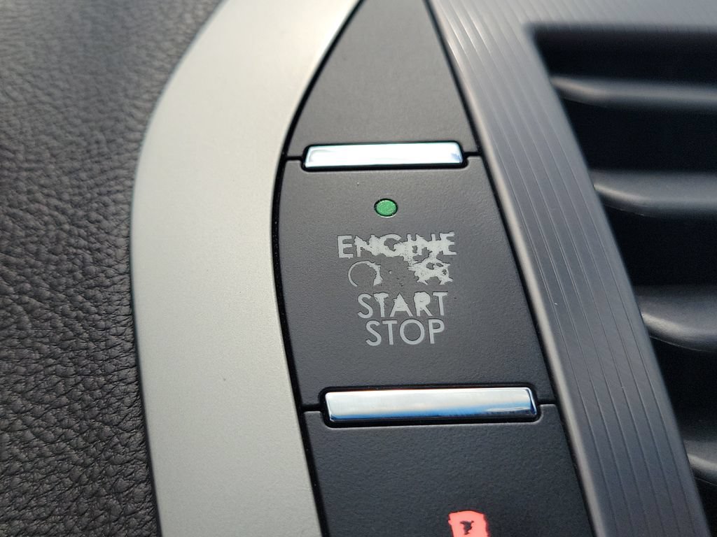 Used 2017 Lincoln MKZ Reserve w/ Luxury Package FWD image 30