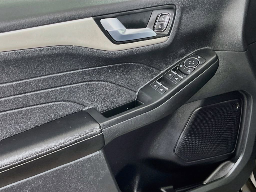 Used 2022 Ford Escape SEL AWD/4WD image 23