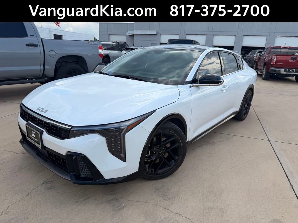 Certified 2025 Kia K4 GT-Line Turbo FWD image 1