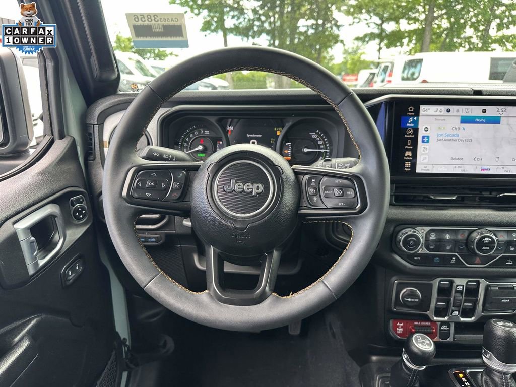 Used 2024 Jeep Wrangler Unlimited AWD/4WD image 13