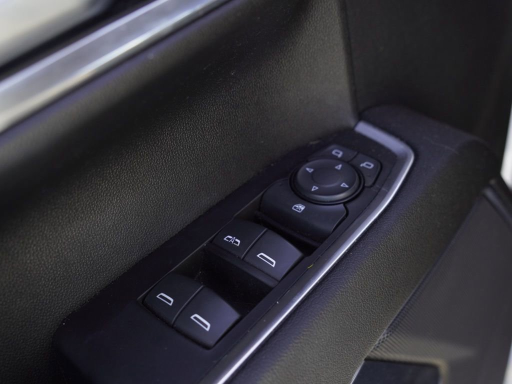 Used 2023 GMC Sierra 1500 Elevation image 12
