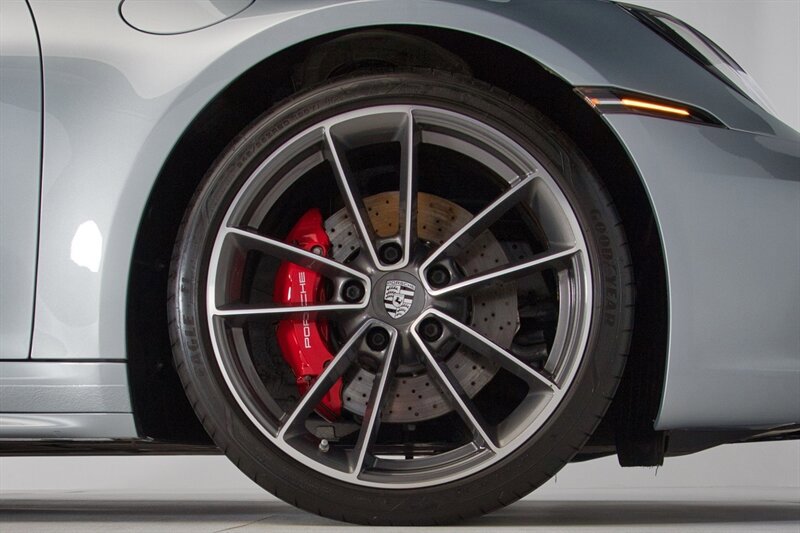 Used 2021 Porsche 911 Targa 4S image 19