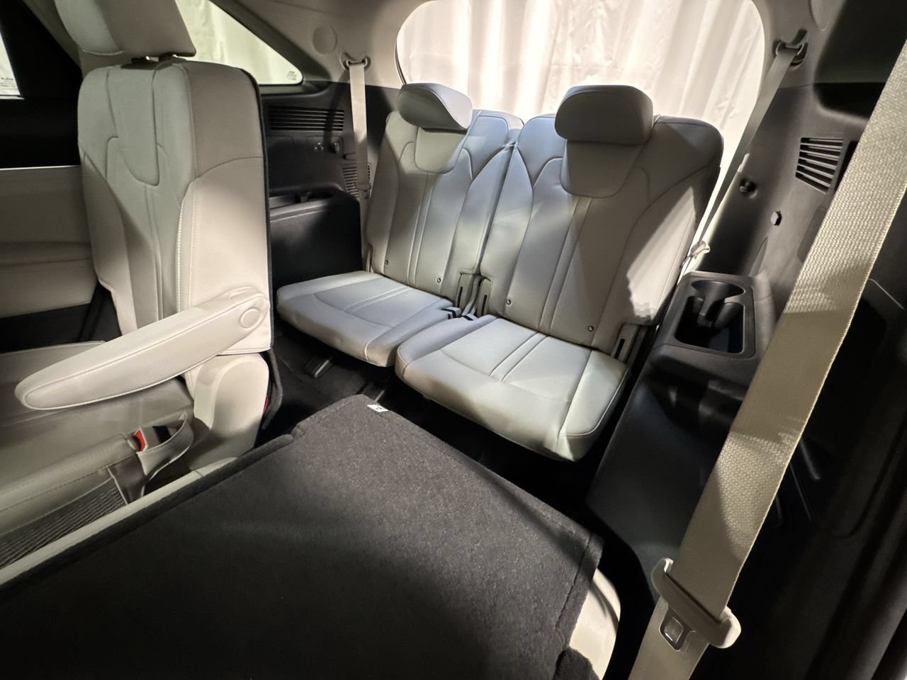 New 2026 Kia Sorento EX w/ EX Premium Package AWD/4WD image 31