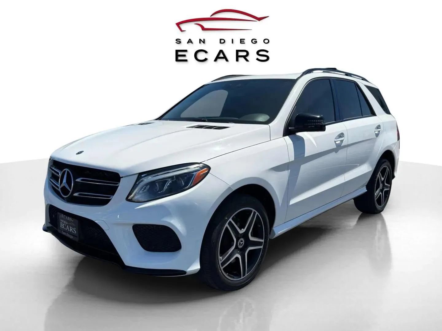 Used 2019 Mercedes-Benz GLE 400 4MATIC image 1
